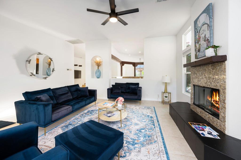 53700 Avenida Madero
