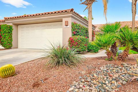 Photo of 38612 Wisteria Drive, Palm Desert, CA 92211 (MLS # 219142394DA)