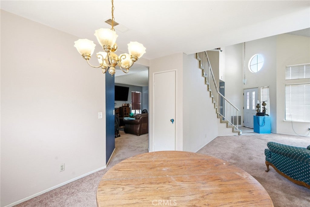 1508 Portrait Road