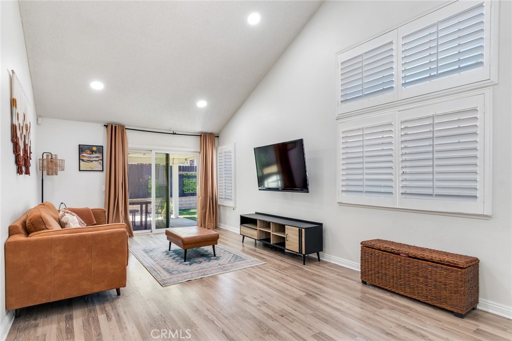 3122 Antler Road