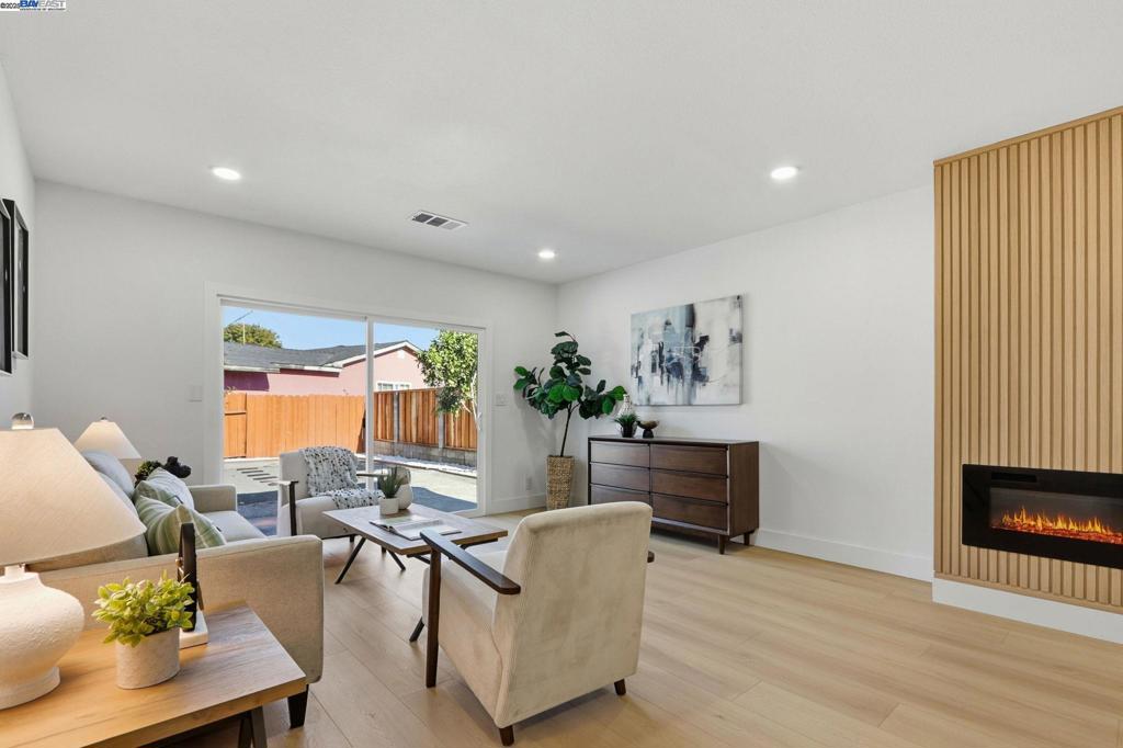 UNION CITY - Residential