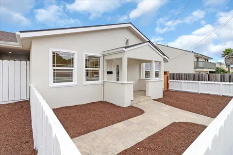 224 Palm Ave, Marina, CA 93933 - MLS#: ML82026458