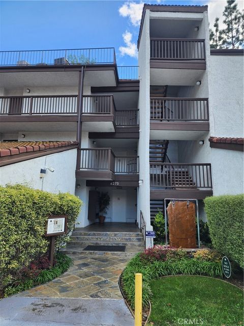 Photo of 6275 Canoga Avenue #73, Woodland Hills, CA 91367 (MLS # SR26069870)