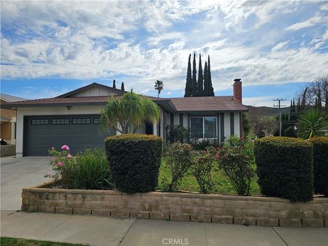 Photo of 5604 Bloomfield, Simi Valley, CA 93063 (MLS # DW26031425)