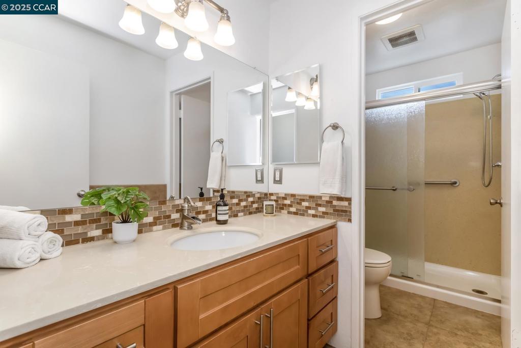 THE TREES - Residential