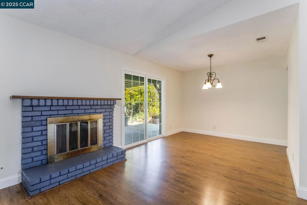 THE TREES - Residential