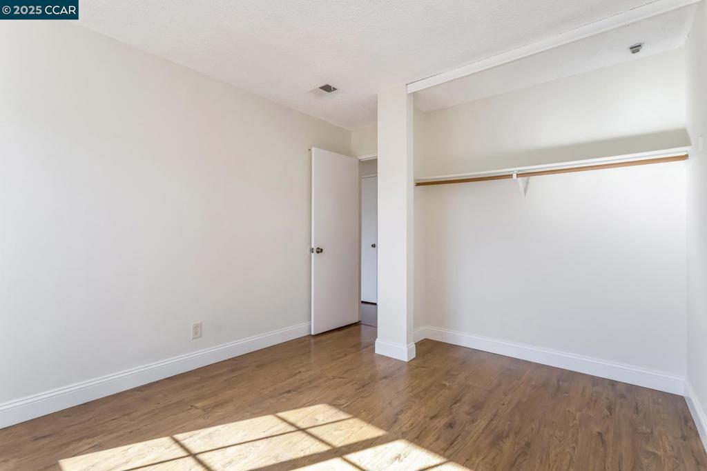 THE TREES - Residential