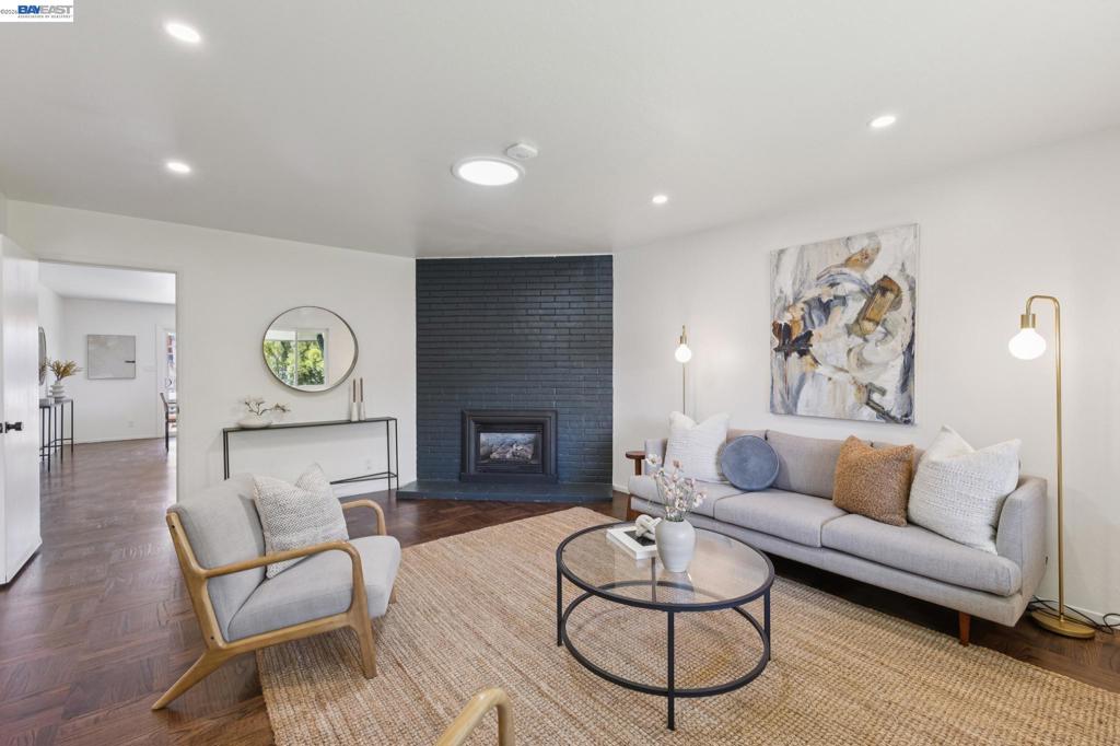 433 Kitty Hawk Rd