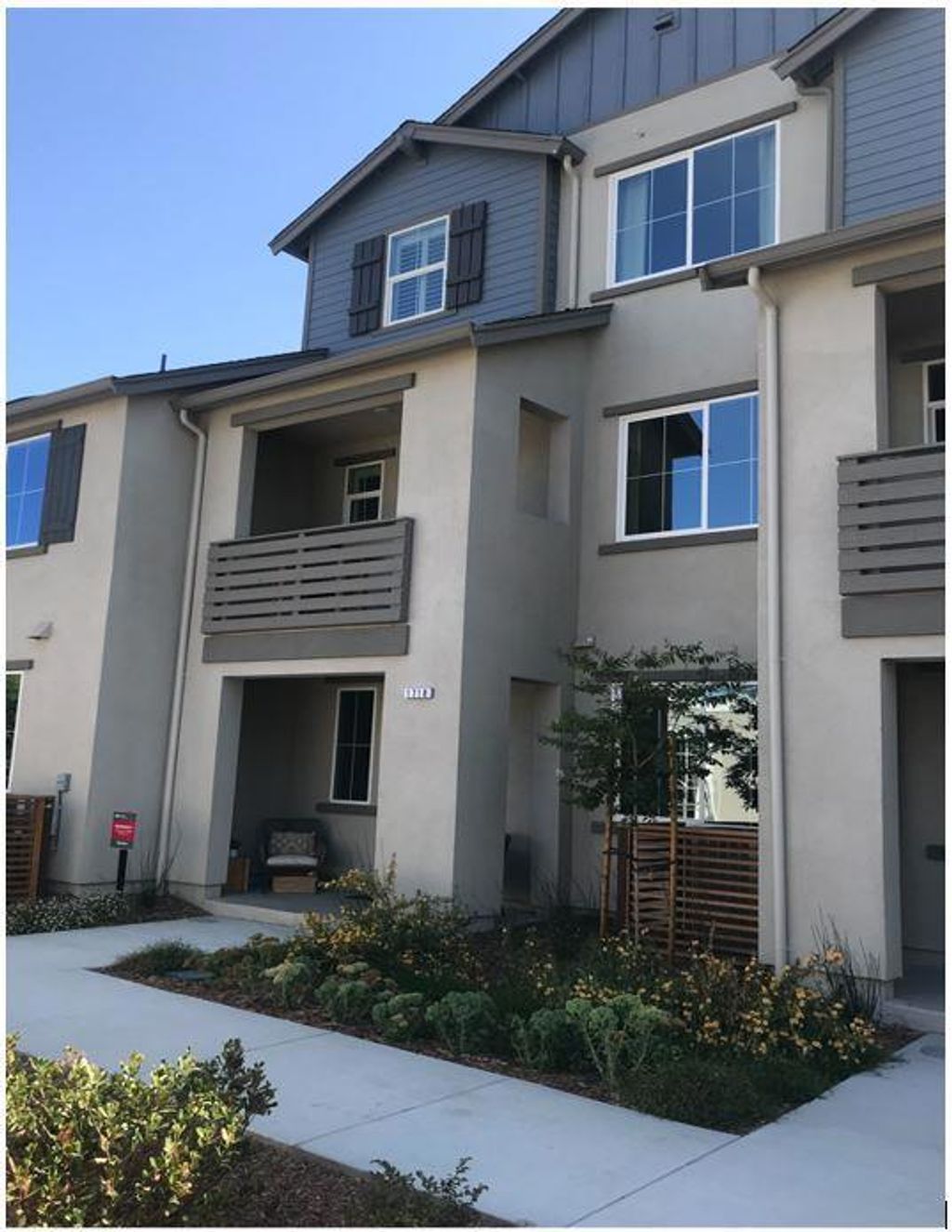 listing image 130726771722787302235