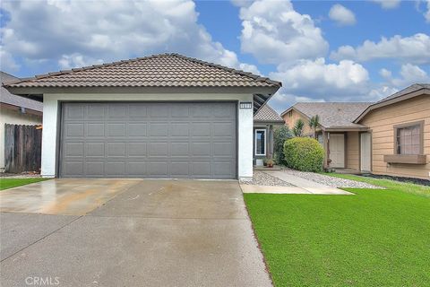 Photo of 7077 Iris Pl, Rancho Cucamonga, CA 91739 (MLS # CV26037890)