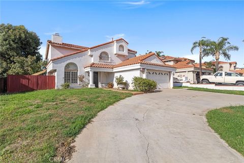 Photo of 1639 E Brockton Avenue, Redlands, CA 92374 (MLS # CV25193518)