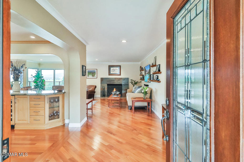 1085 Trueno Avenue