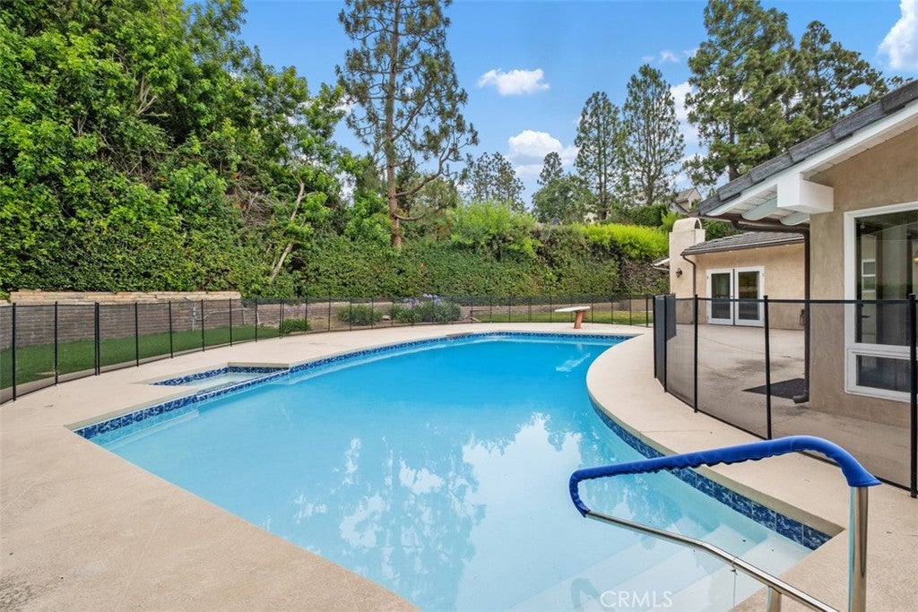 64 Royal Saint George, Newport Beach CA 92660 - Photo 20