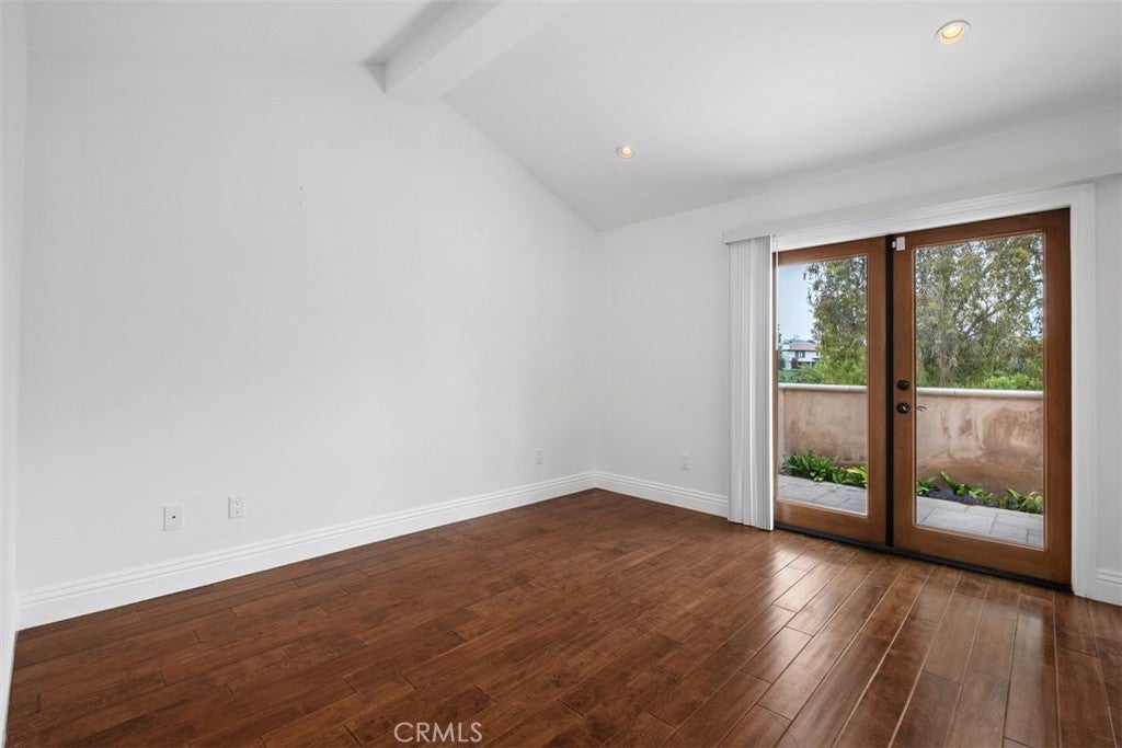 64 Royal Saint George, Newport Beach CA 92660 - Photo 18