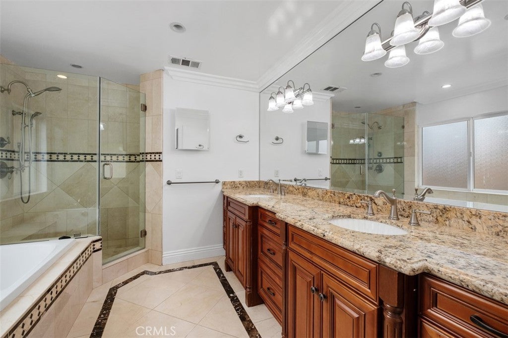 64 Royal Saint George, Newport Beach CA 92660 - Photo 17