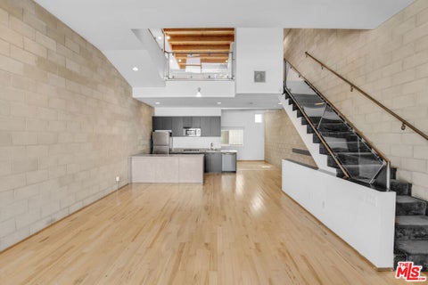 Photo of 717 N Highland Avenue #16, Los Angeles, CA 90038 (MLS # 26843167)
