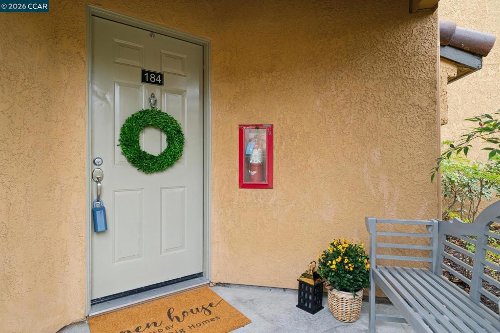 460 Bollinger Canyon Lane 184