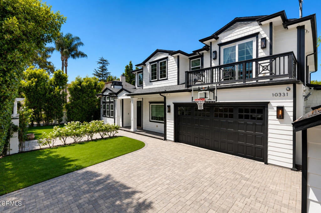 10331 Valley Spring Lane