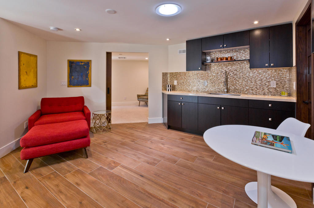 Thunderbird C.C. - Residential