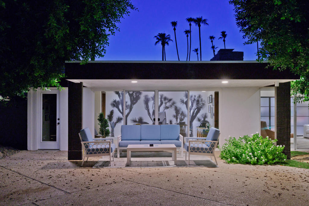 Thunderbird C.C. - Residential