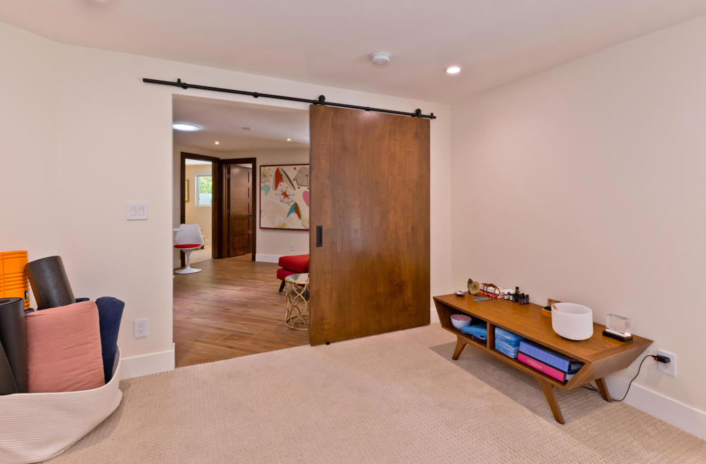 Thunderbird C.C. - Residential