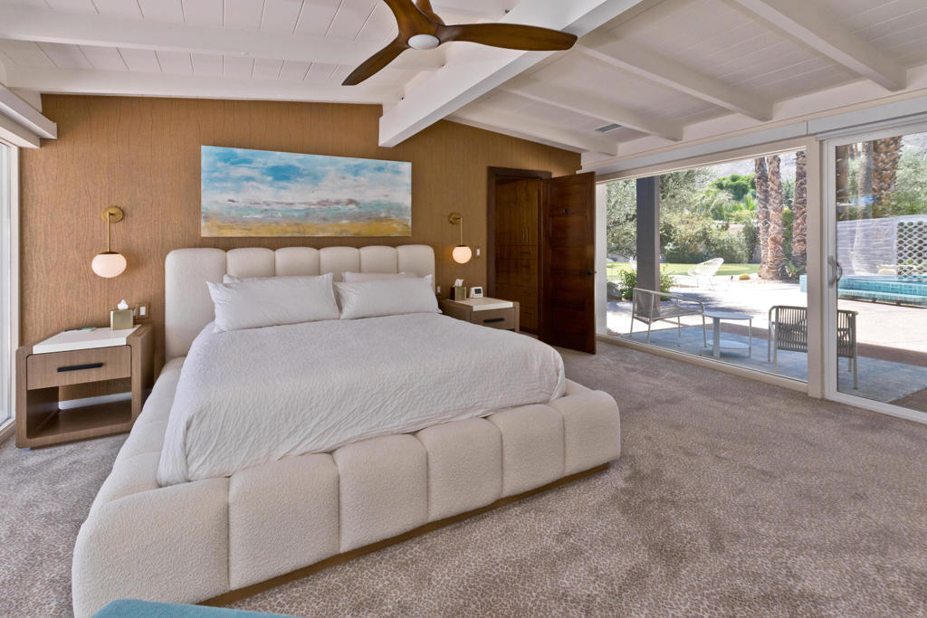 Thunderbird C.C. - Residential