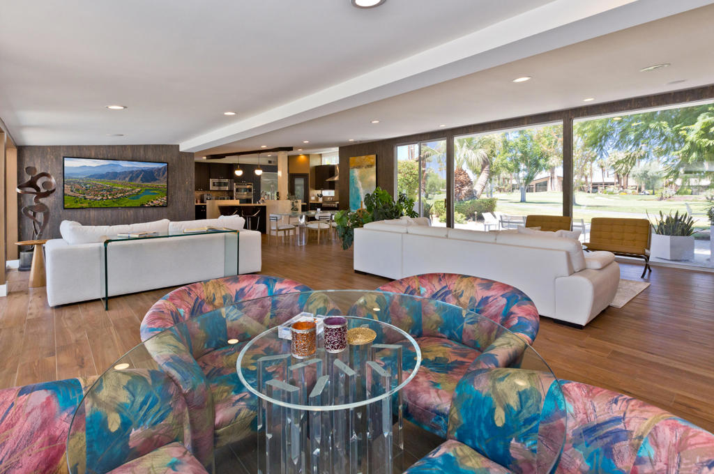 Thunderbird C.C. - Residential