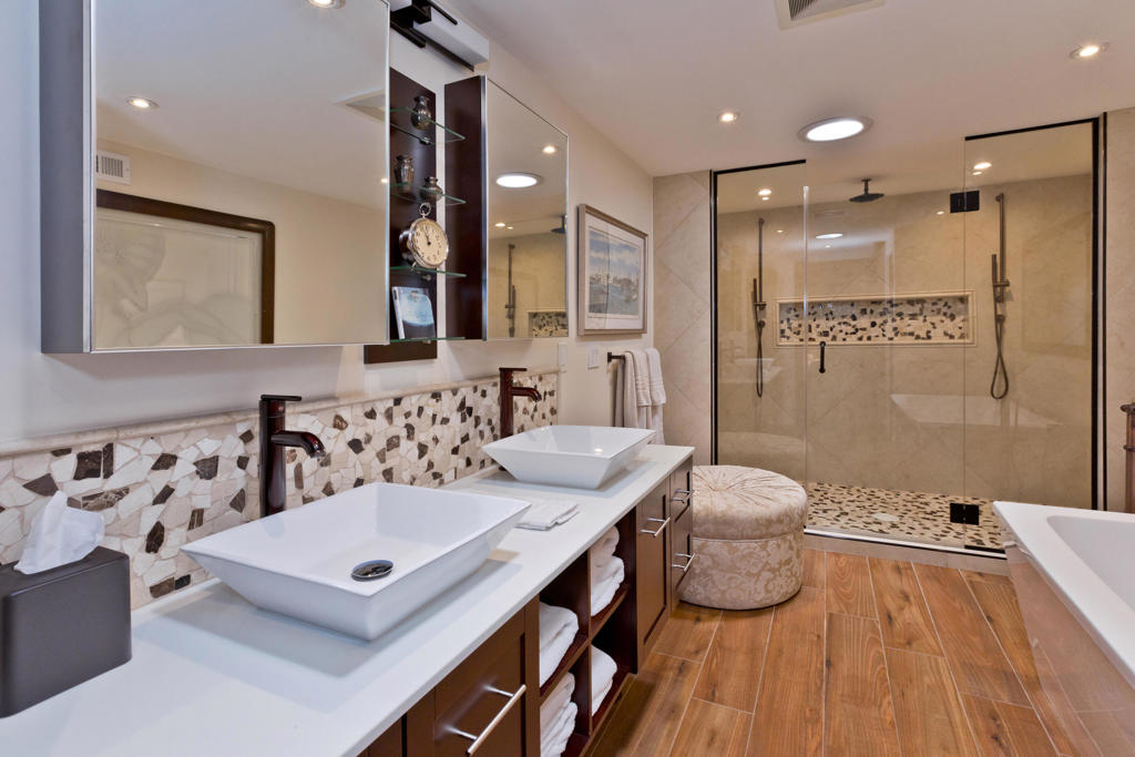 Thunderbird C.C. - Residential