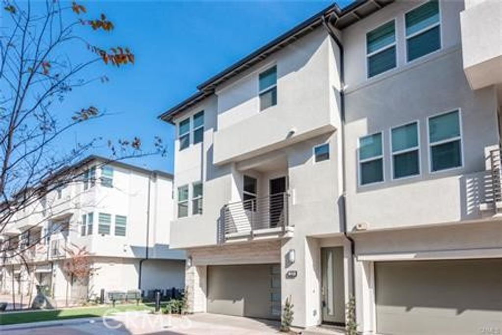 Photo of 1539 W. Cara Dr, Anaheim, CA 92805 (MLS # OC25225996)