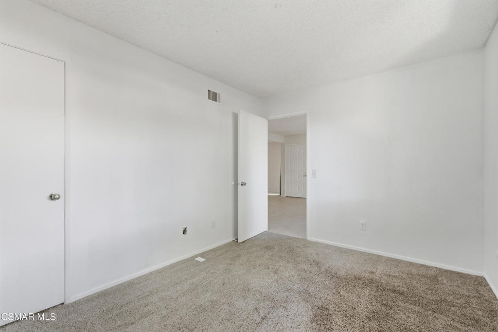 Varsity Park (S. of Campus Pk)-236 - 1001762 - Residential