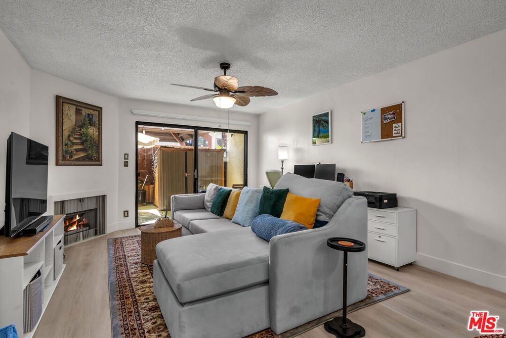 620 W Hyde Park Boulevard 111