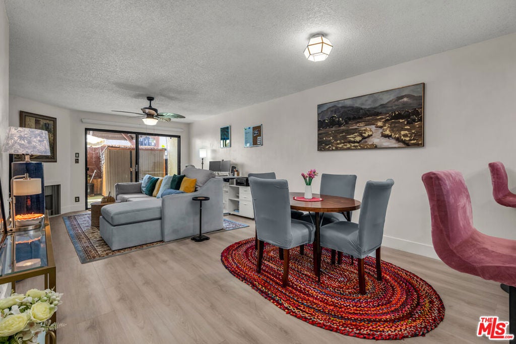 620 W Hyde Park Boulevard 111