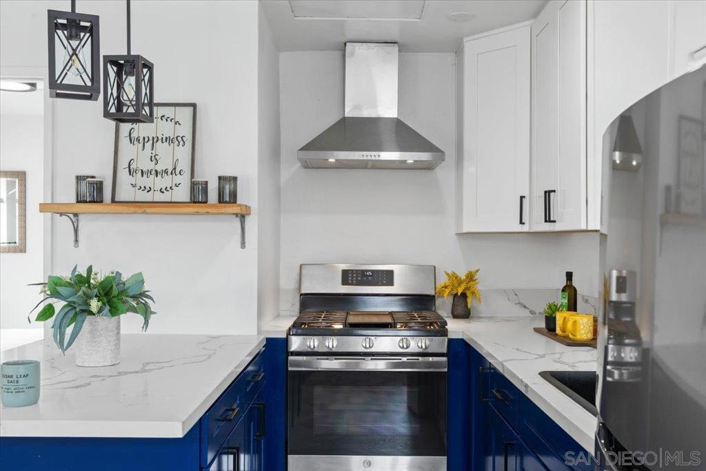 Charming, Private & Move-in ready! This private 1BD/1BA home is a rare find! Featuring modern chevron-pattern flooring, recessed lighting, and a sleek kitchen with stainless steel appliances and new cabinetry. The spa-like bathroom boasts floor-to-ceiling tile and Moroccan-pattern flooring. Enjoy your covered deck with included washer/dryer, plus upgrades like a new roof, windows, stucco, and driveway. Tucked away on a private lane near Kimball Park, schools, and shopping. Turnkey and ready to go, schedule your showing before it’s gone!