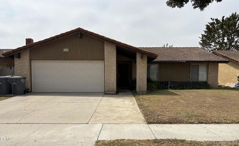 1400 Kumquat Place Oxnard CA 93036
