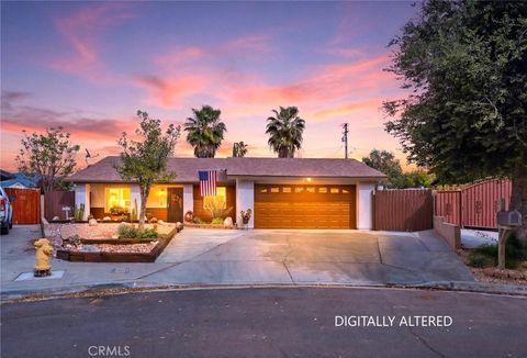 Photo of 40466 Lockhart Lane, Hemet, CA 92544 (MLS # SW26068966)