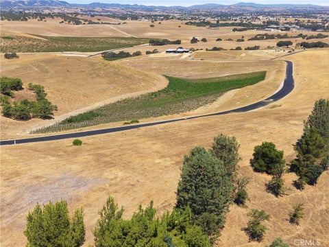 Tiny photo for 500 Priska, Paso Robles, CA 93446 (MLS # SC26203982)