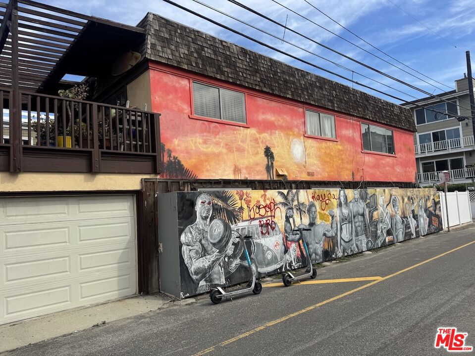 9 19th Avenue