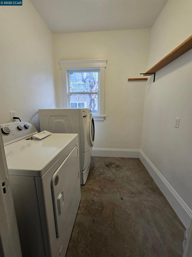 DOWNTOAREA - Residential Lease