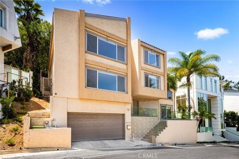 Photo of 3751 Prestwick Drive, Los Angeles, CA 90027 (MLS # PW25160651)