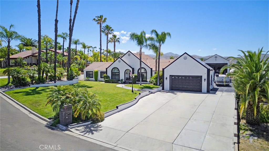 44263 Charlotte Drive
