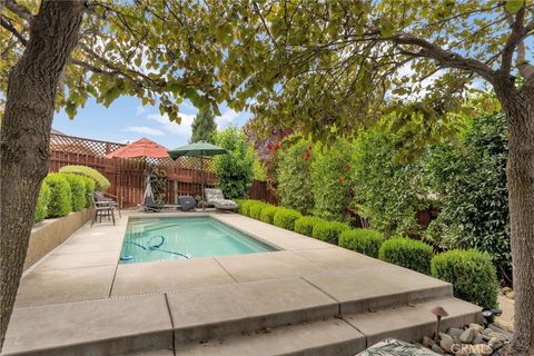 Photo of 36 Phyllis Court, Chico, CA 95928 (MLS # SN26152315)