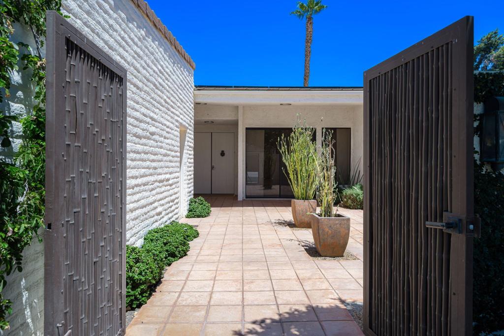 75768 Valle Vista Drive