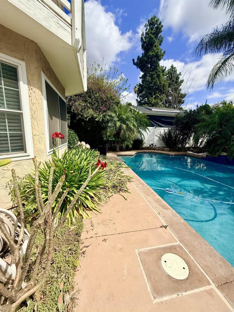 9201 Brookside Circle