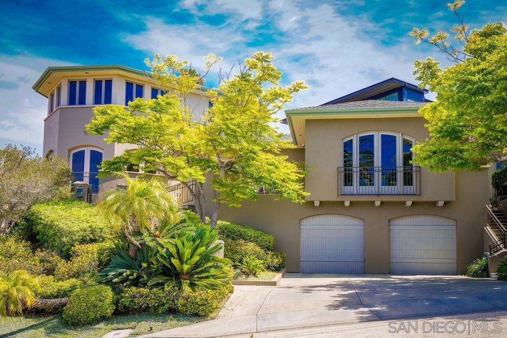 5931 La Jolla Corona Dr