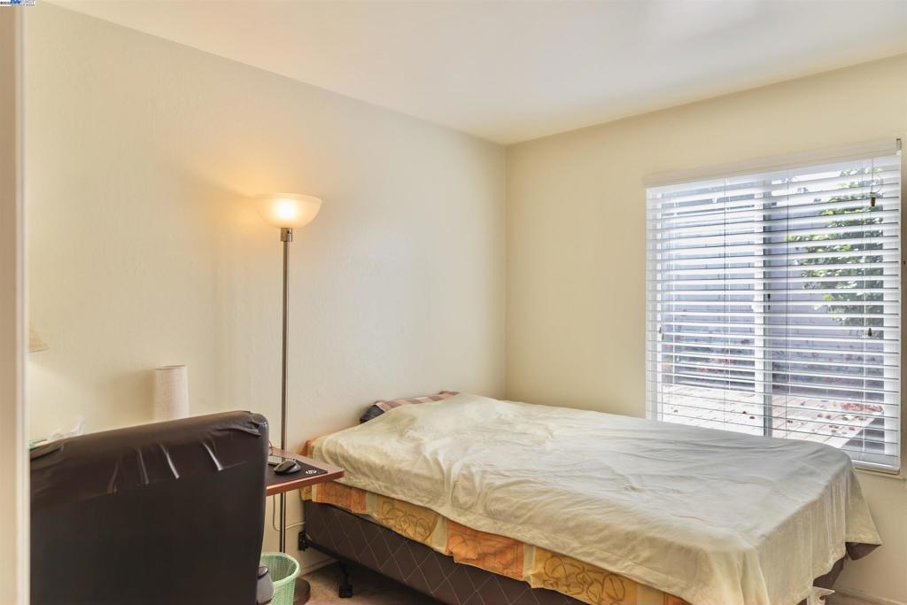 NORTH FREMONT - Residential