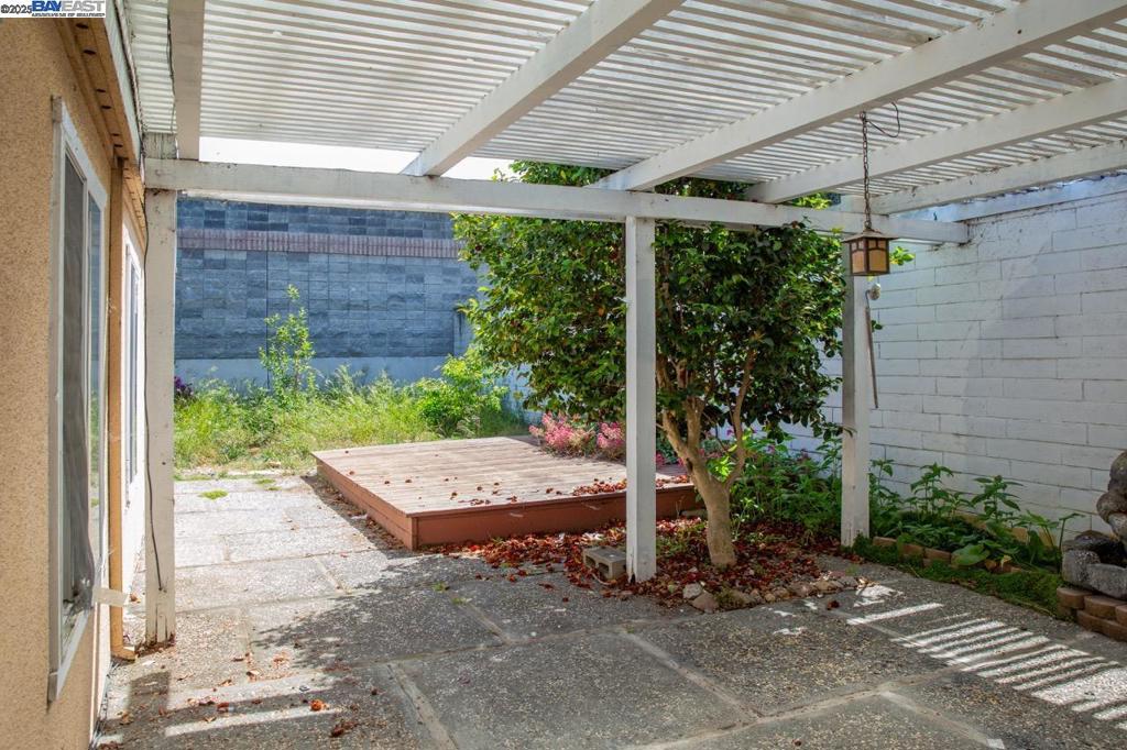 NORTH FREMONT - Residential