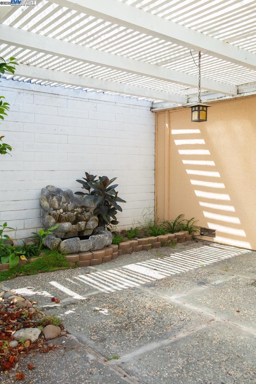 NORTH FREMONT - Residential