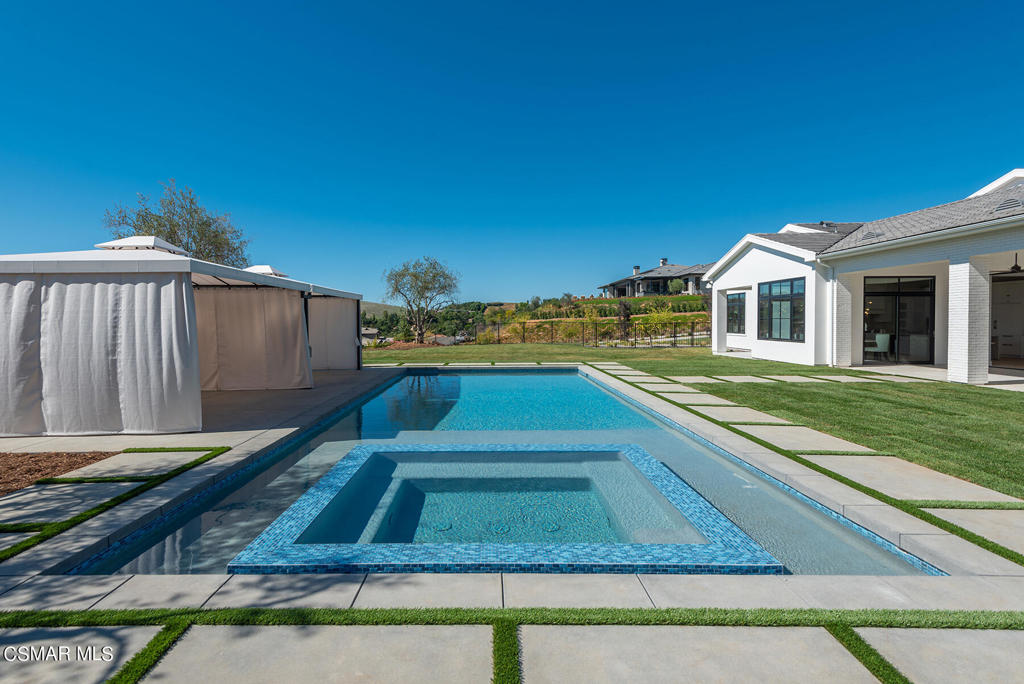 Unknown-999 - Residential