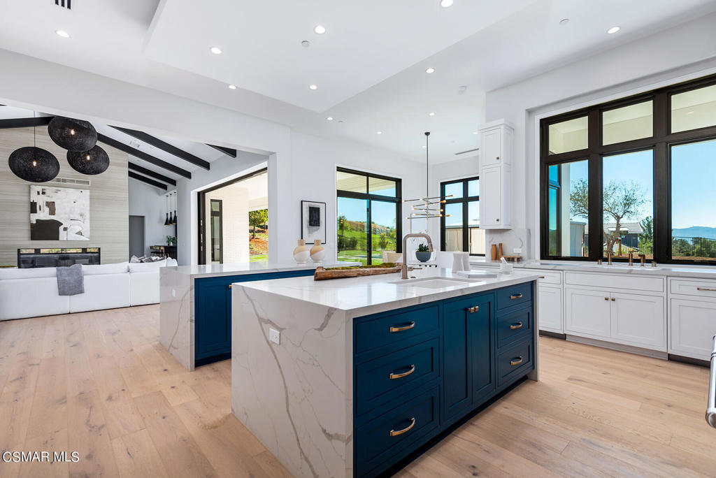 Unknown-999 - Residential