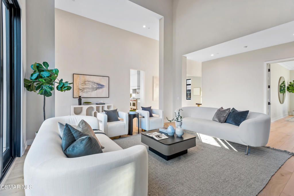 Unknown-999 - Residential